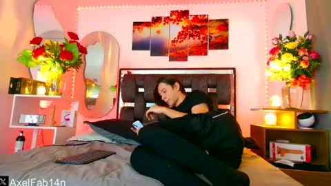 sneider online show from 02-14-25, 07:02