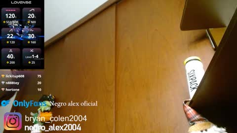 Snapshot of alex_bbc2004 chatting on 11-20-25, 04:56 alex bbc2004 online show from 11-20-25, 04:56