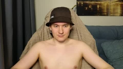 Snapshot of alex_candy_pump chatting on 05-24-26, 09:53 FAVORITE online show from 05-24-26, 09:53