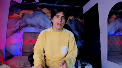 Snapshot of alex_cano chatting on 07-20-26, 12:40 alex online show from 07-20-26, 12:40