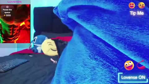 Snapshot of alex_charol chatting on 01-08-25, 05:59 charol online show from 01-08-25, 05:59