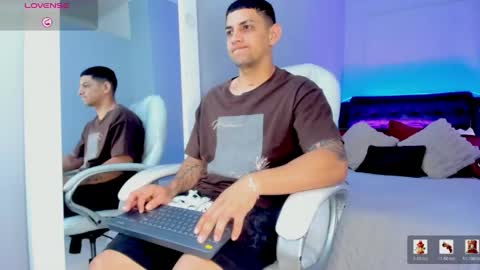 alex online show from 06-05-26, 01:28