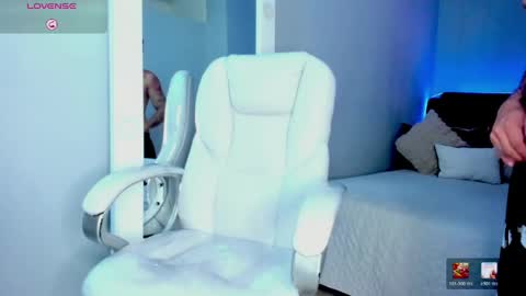 alex online show from 06-06-26, 11:37