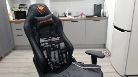 Alex online show from 03-07-25, 04:02