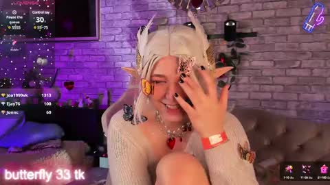 Snapshot of alex_howell chatting on 03-09-25, 02:39 alex_howell online show from 03-09-25, 02:39