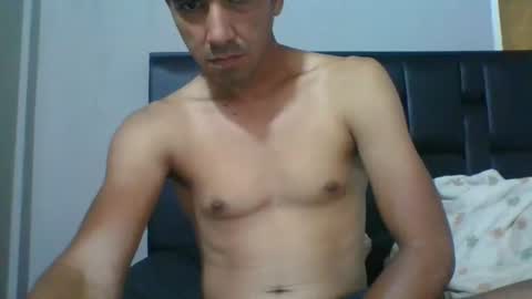 Snapshot of alex_m1992 chatting on 06-15-26, 02:52 alex_m1992 online show from 06-15-26, 02:52