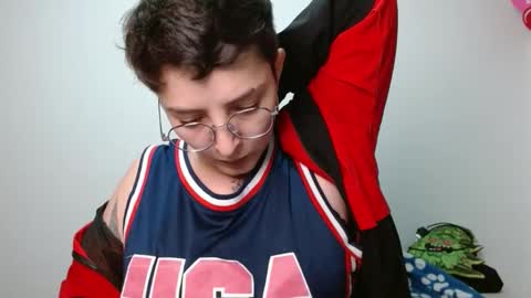 Snapshot of alex_parker07 chatting on 10-13-25, 11:49 Alex Parker online show from 10-13-25, 11:49