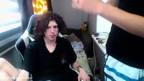 Snapshot of alex_ray69 chatting on 09-14-25, 07:40 alex_ray69 online show from 09-14-25, 07:40