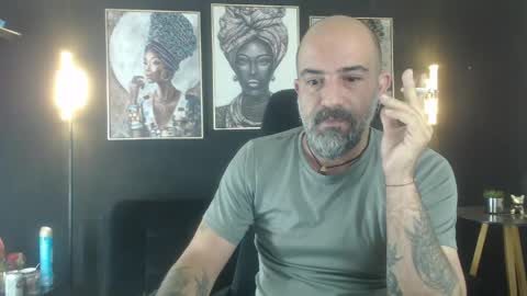 Alex Saints online show from 04-24-26, 10:39