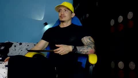 alex_sthorm online show from 06-01-26, 04:36