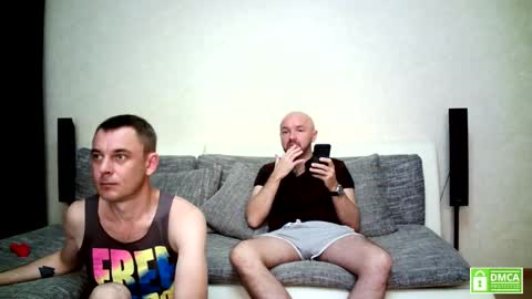 Alex and Tobey online show from 09-09-25, 04:23