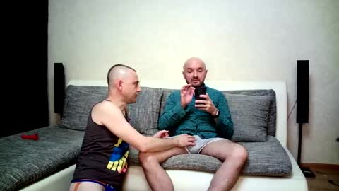 Alex and Tobey online show from 12-05-25, 02:20