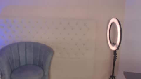 alexa__11 online show from 06-22-26, 12:24