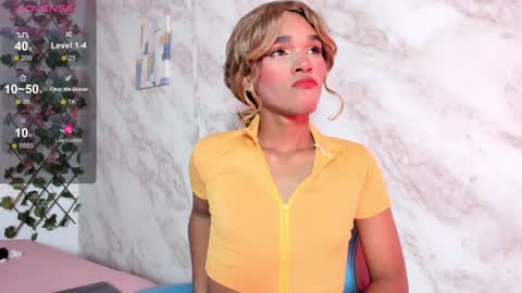 Snapshot of alexa_cutee chatting on 12-07-24, 10:01 Dani online show from 12-07-24, 10:01