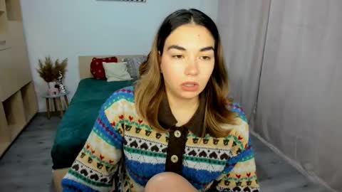 Snapshot of alexa_dolly chatting on 12-02-25, 06:30 Alexa online show from 12-02-25, 06:30