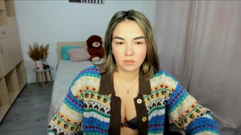 Snapshot of alexa_dolly chatting on 01-19-26, 07:01 Alexa online show from 01-19-26, 07:01