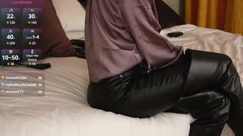 Snapshot of alexa_duque34 chatting on 02-14-25, 09:21 Alexa online show from 02-14-25, 09:21