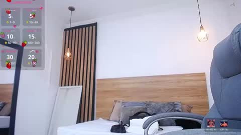 Alexa Forbes online show from 07-17-26, 02:40