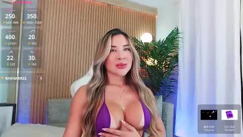 Snapshot of alexa_fort chatting on 07-20-26, 12:47 Alejandra online show from 07-20-26, 12:47