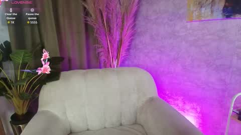 alexa_foxx27 online show from 10-22-25, 08:52