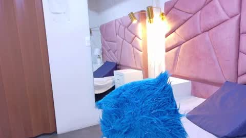 Snapshot of alexa_muz chatting on 06-18-26, 03:16 Alexandra online show from 06-18-26, 03:16
