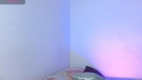   online show from 03-18-26, 06:55