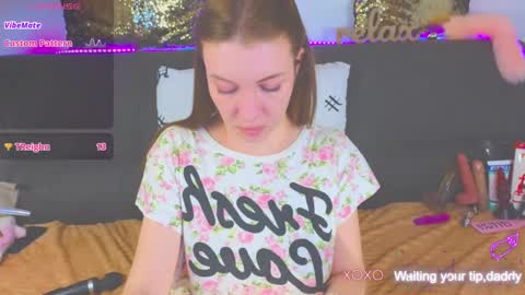 Snapshot of alexa_stoun chatting on 02-06-25, 04:14 Alexa online show from 02-06-25, 04:14