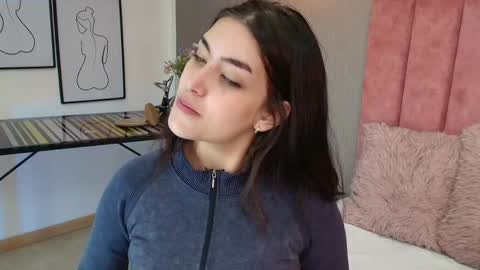 Alexa Thaylor online show from 04-23-26, 04:42