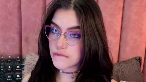 Snapshot of alexa_thaylor_ chatting on 05-28-26, 04:04 Alexa Thaylor online show from 05-28-26, 04:04
