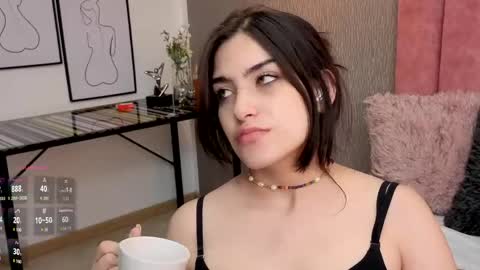 Snapshot of alexa_thaylor_ chatting on 05-31-26, 04:58 Alexa Thaylor online show from 05-31-26, 04:58