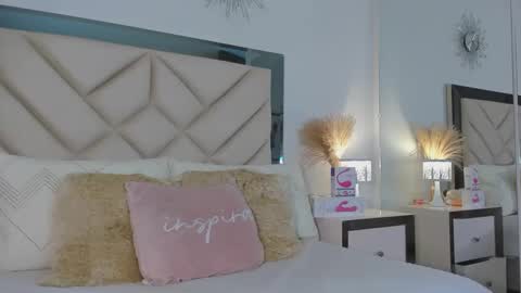 Snapshot of alexa_tobar chatting on 01-24-25, 12:52 alexa_tobar online show from 01-24-25, 12:52