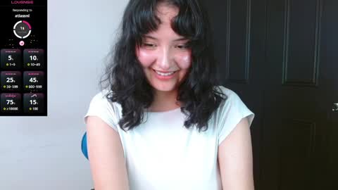 Snapshot of alexaa08 chatting on 05-20-26, 09:10 Alexandra 3 online show from 05-20-26, 09:10