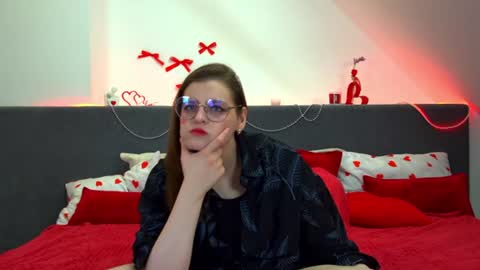 Snapshot of alexaavery chatting on 06-17-26, 06:27 AlexaAvery online show from 06-17-26, 06:27