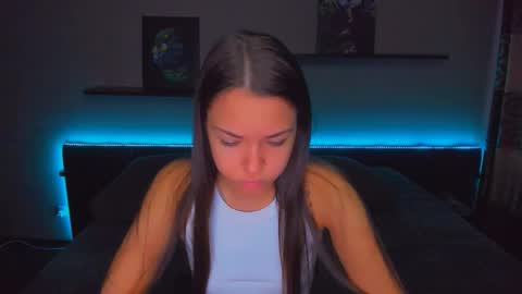 angel online show from 10-10-25, 12:20