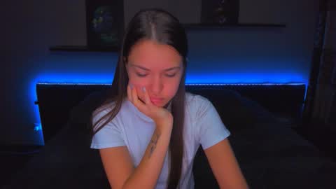 angel online show from 11-04-25, 12:21