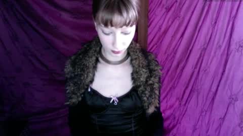 Snapshot of alexahornygirl chatting on 05-19-26, 11:49 Alexa online show from 05-19-26, 11:49