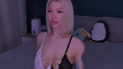 Alexa Mason online show from 01-26-25, 12:58