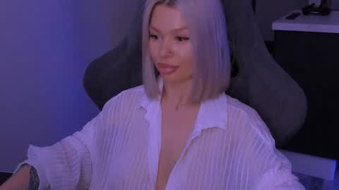 Alexa Mason online show from 01-31-25, 06:02