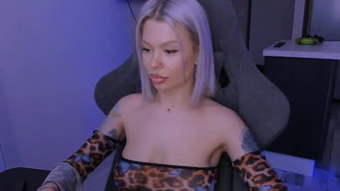 Alexa Mason online show from 02-01-25, 06:10