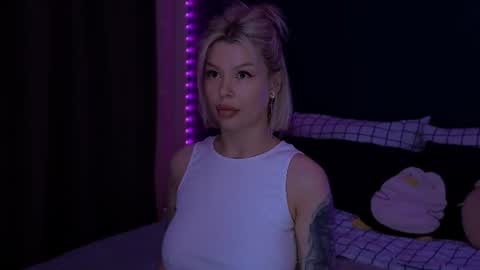Alexa Mason online show from 06-20-26, 02:03