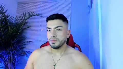 Snapshot of alexander_diiaz chatting on 09-22-25, 10:39 Alexander Diaz online show from 09-22-25, 10:39