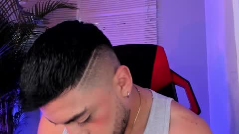 Snapshot of alexander_diiaz chatting on 09-23-25, 12:30 Alexander Diaz online show from 09-23-25, 12:30