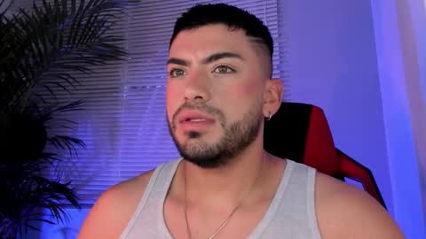 Snapshot of alexander_diiaz chatting on 10-01-25, 10:54 Alexander Diaz online show from 10-01-25, 10:54