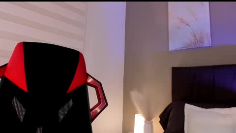 Snapshot of alexander_diiaz chatting on 04-08-26, 01:11 Alexander Diaz online show from 04-08-26, 01:11