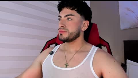 Snapshot of alexander_diiaz chatting on 04-09-26, 01:05 Alexander Diaz online show from 04-09-26, 01:05