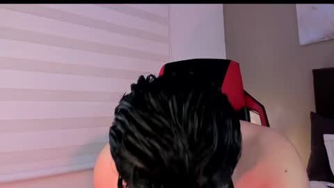 Snapshot of alexander_diiaz chatting on 04-14-26, 12:44 Alexander Diaz online show from 04-14-26, 12:44