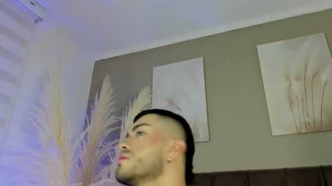Alexander Diaz online show from 06-01-26, 01:57