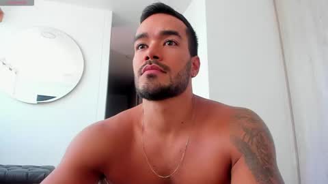 Onlyfansalexmartinezwb  Instagram alexwbmartinez  Twitter martinezcb937 online show from 06-17-26, 08:54