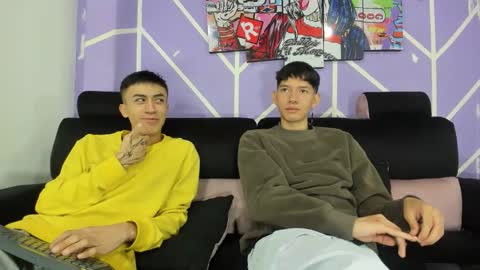 chicos hot online show from 03-17-26, 01:14