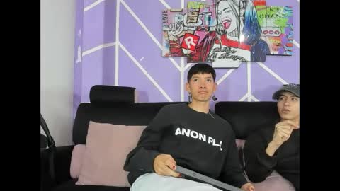 chicos hot online show from 04-03-26, 01:20